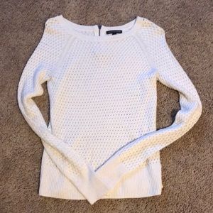 American Eagle sweater with working zipper in the back.